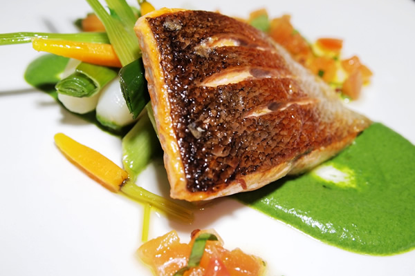 The Oak Barn Restaurant and Bar